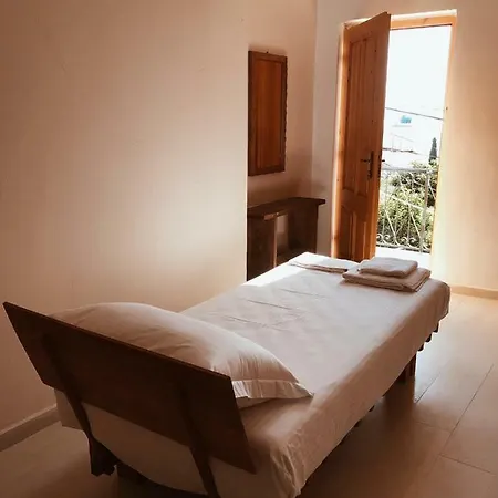 Hotel Old Town Dhermi