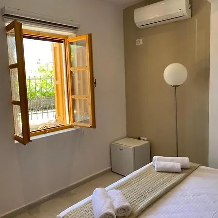Old Town Hotel Dhermi